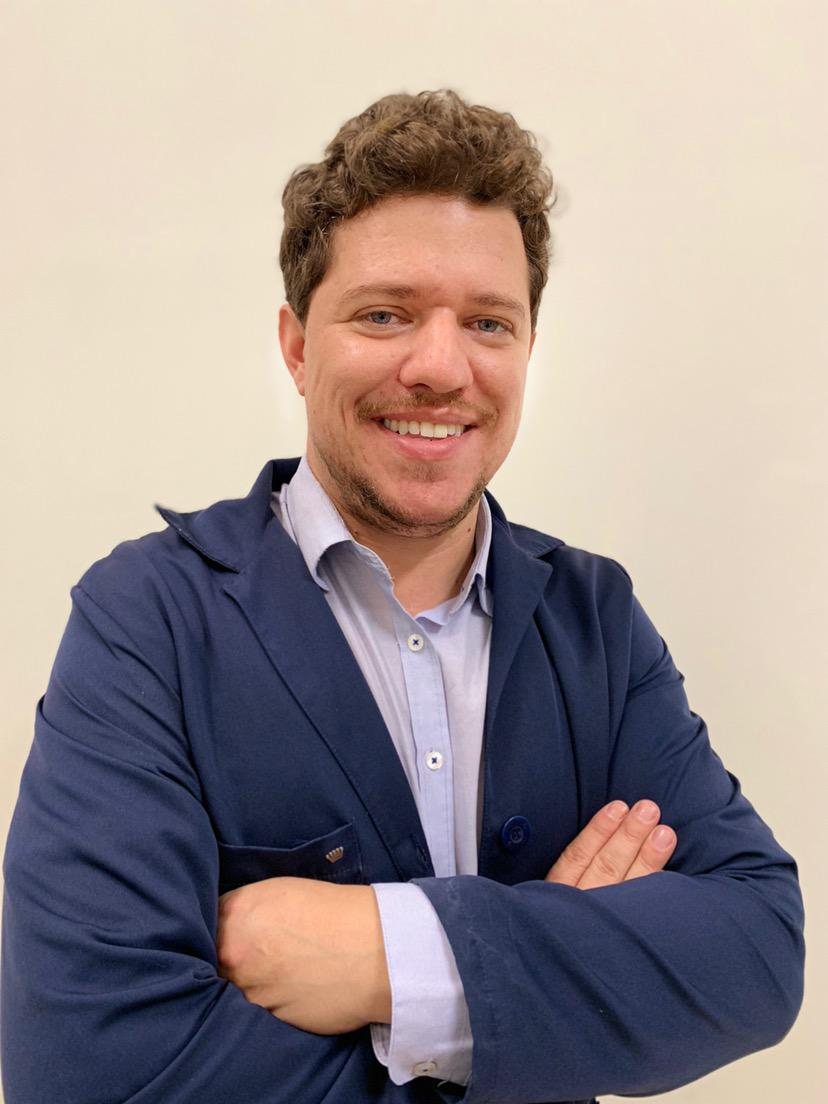 Dr. Diogo Ribeiro, cirurgião-dentista